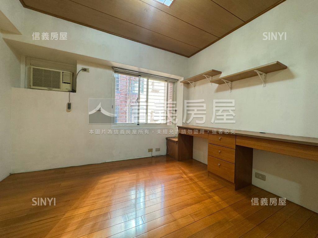 麗緻雅都大三房房屋室內格局與周邊環境