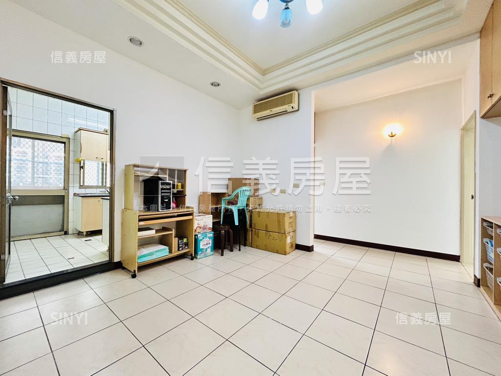 雙連捷運邊間４房＋車位房屋室內格局與周邊環境