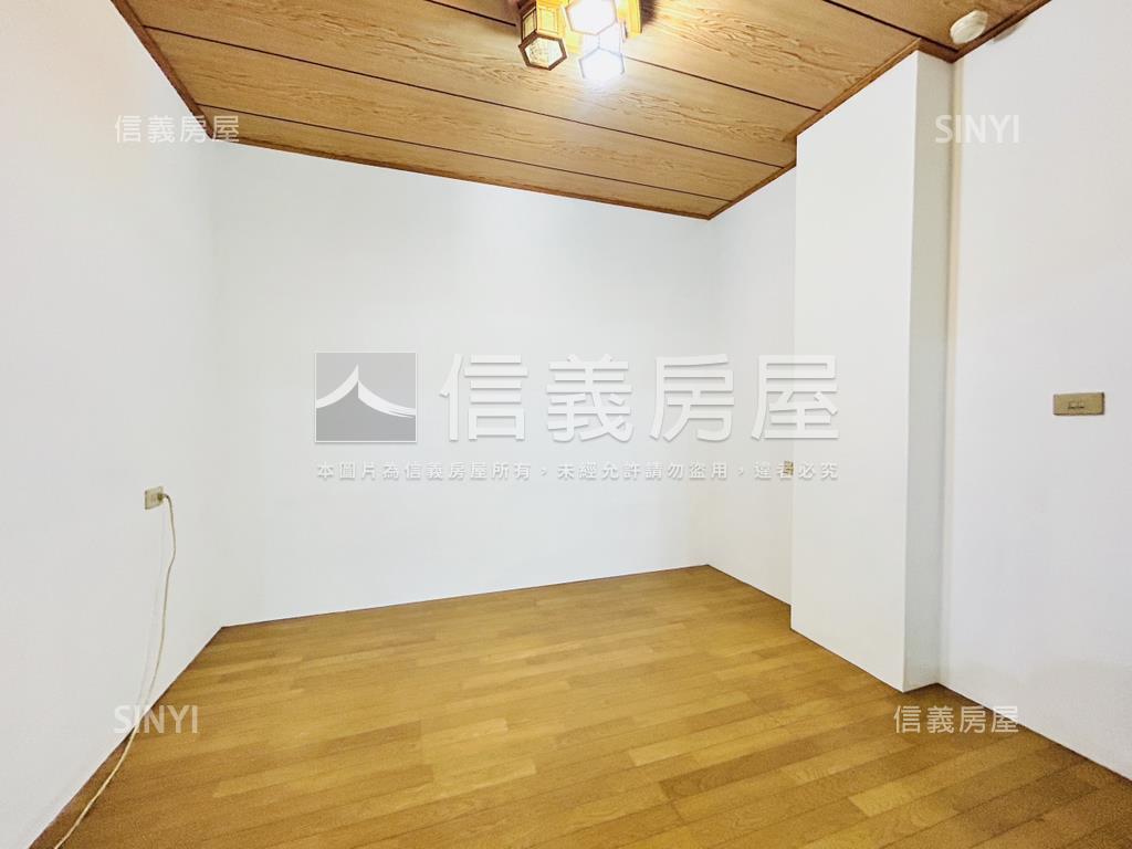 雙連捷運邊間４房＋車位房屋室內格局與周邊環境