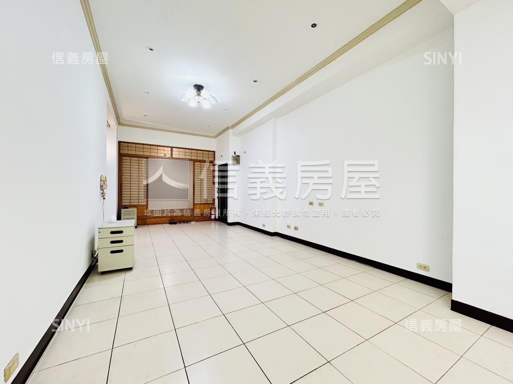 雙連捷運邊間４房＋車位房屋室內格局與周邊環境