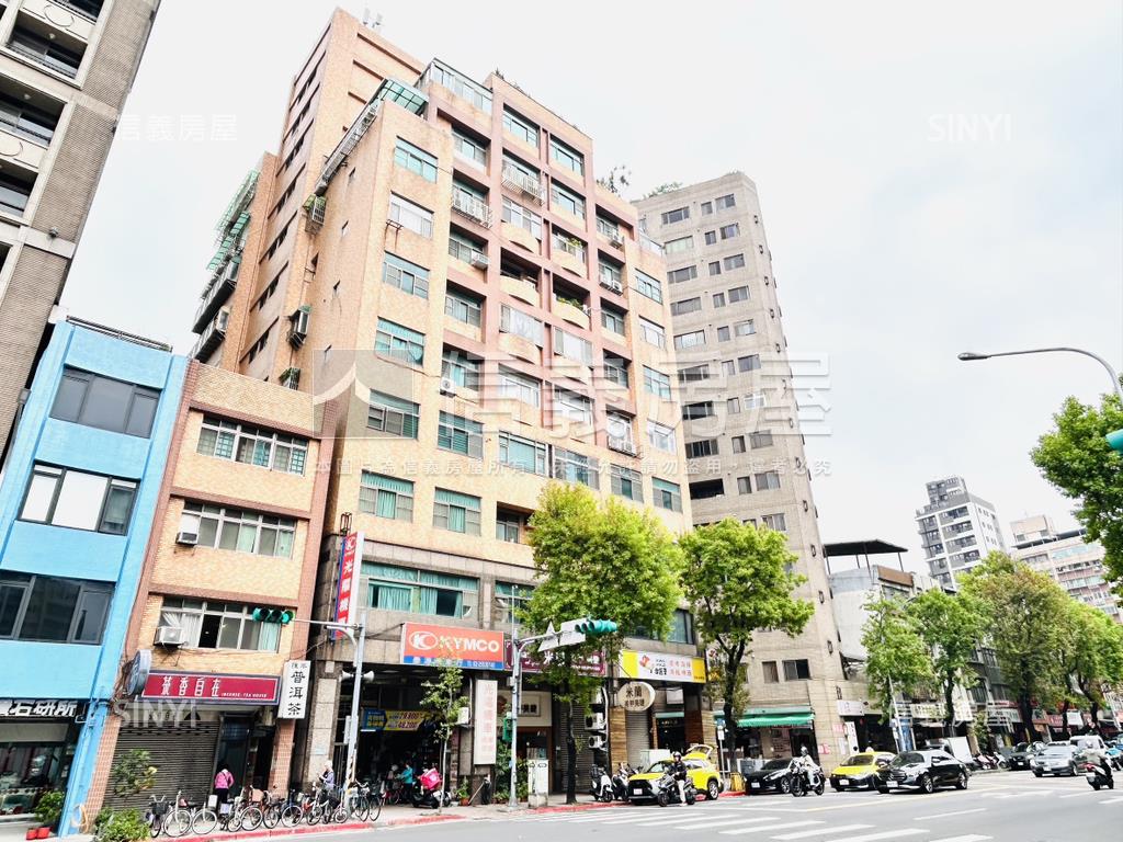 雙連捷運邊間４房＋車位房屋室內格局與周邊環境