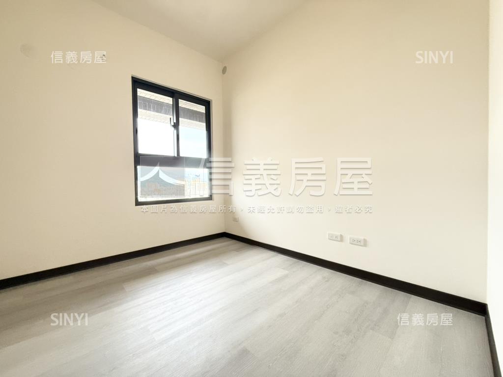 昕光之櫻次頂樓兩房兩衛房屋室內格局與周邊環境