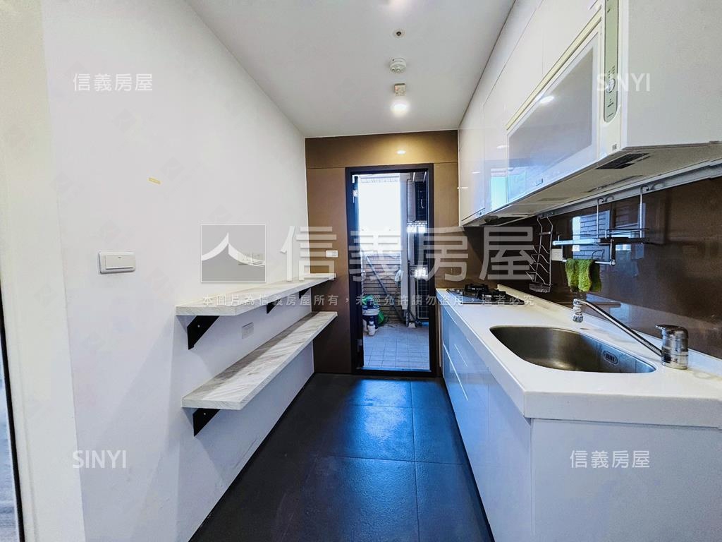 雲品高樓面山景裝潢美屋房屋室內格局與周邊環境