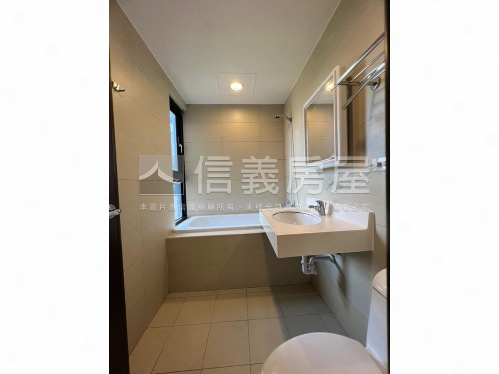 遠雄文青高樓層視野景觀好房屋室內格局與周邊環境