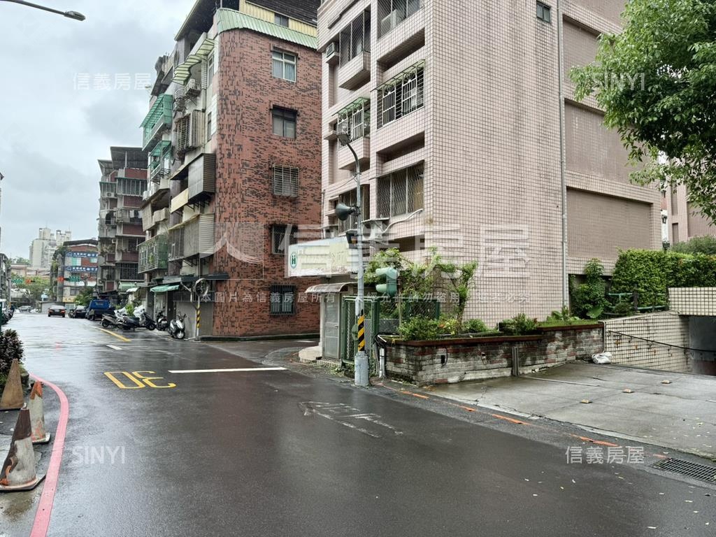 景美花園新廈獨立產權車位房屋室內格局與周邊環境