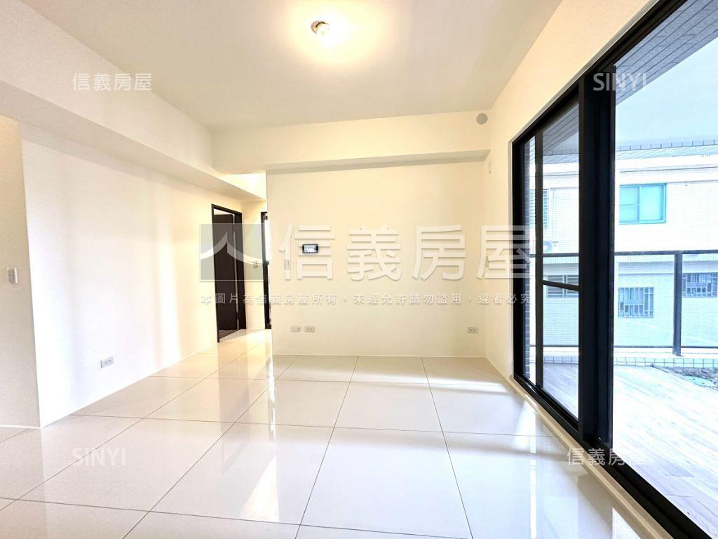 【巨蛋精選】２房２衛平車房屋室內格局與周邊環境