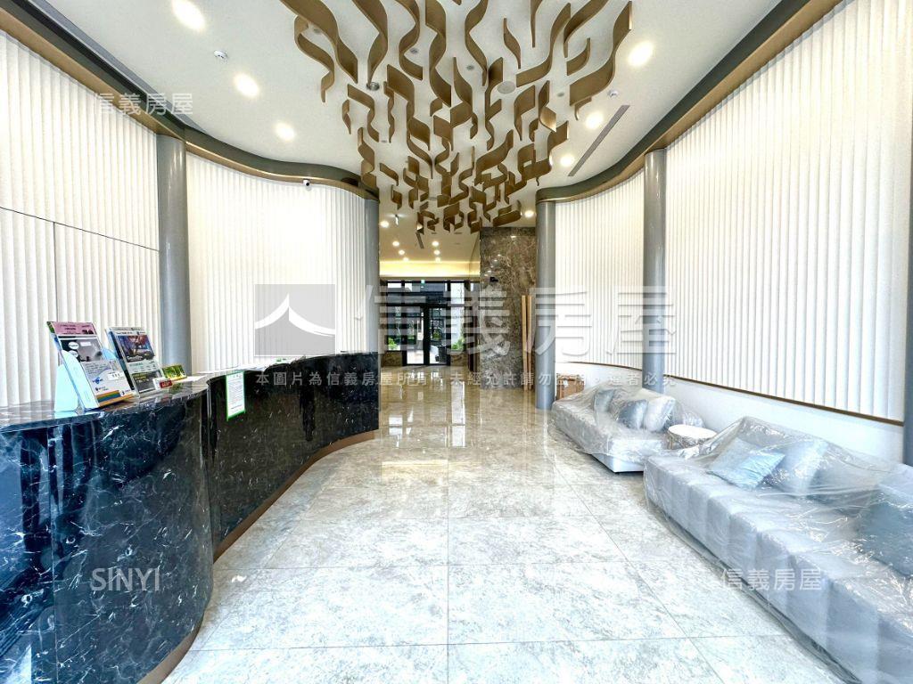 【巨蛋精選】２房２衛平車房屋室內格局與周邊環境