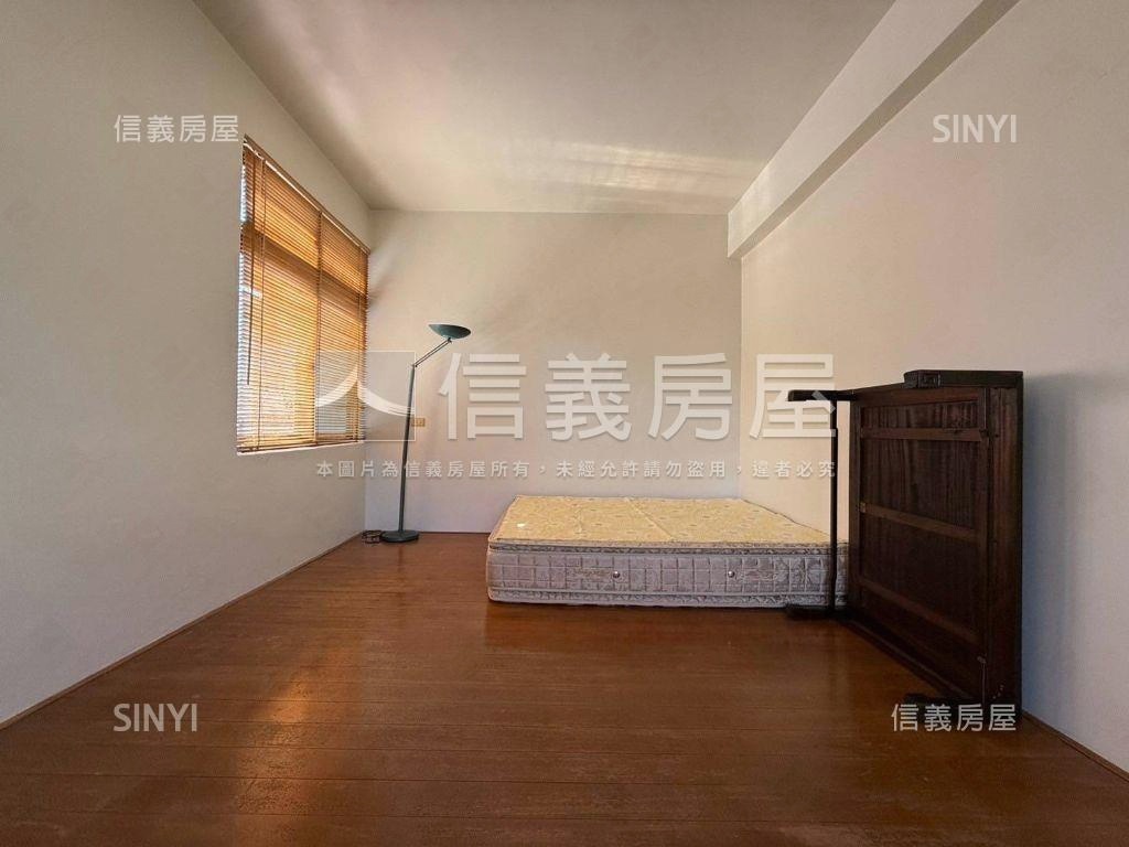 專任邊間透天房屋室內格局與周邊環境
