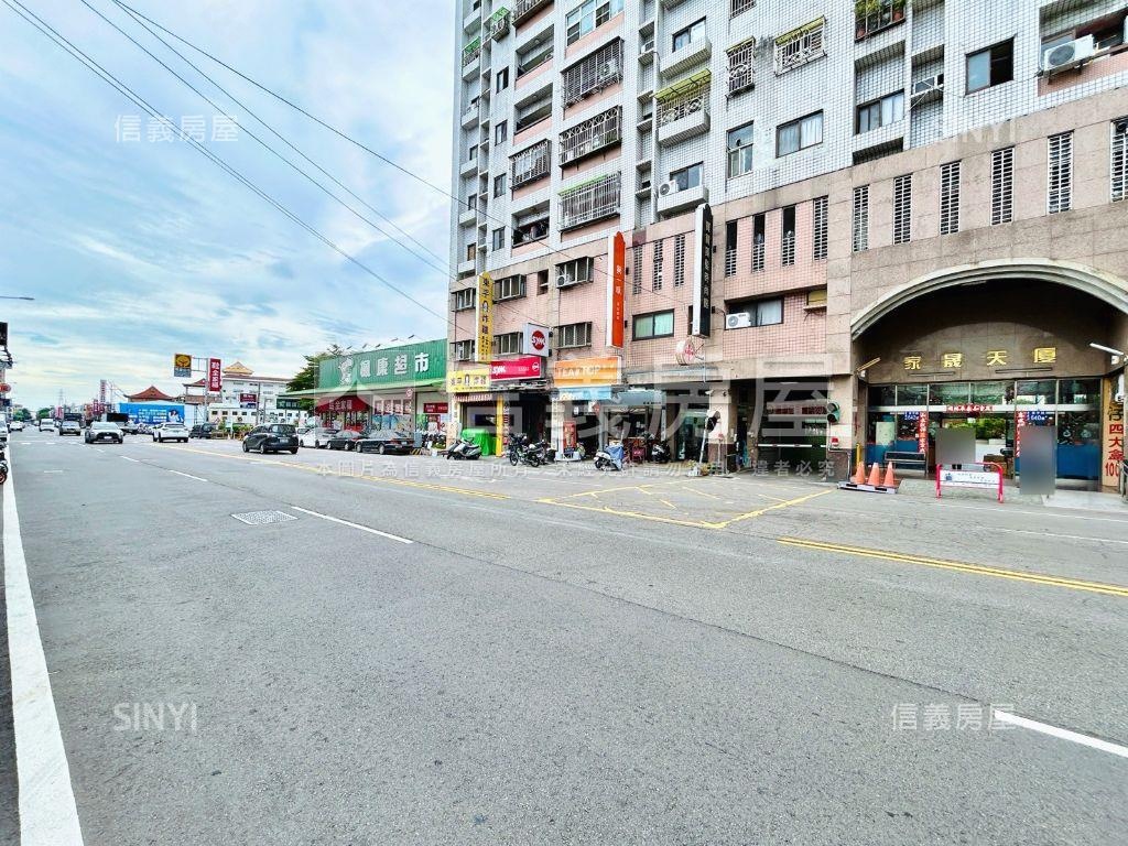 低總價３房平車位房屋室內格局與周邊環境
