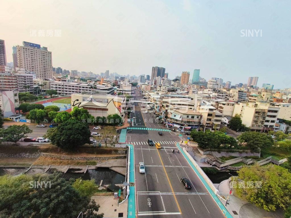 藝術貴族高樓美套房房屋室內格局與周邊環境