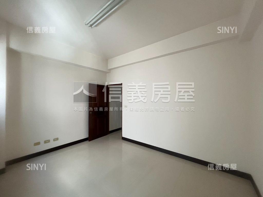 農十六珍稀美墅房屋室內格局與周邊環境