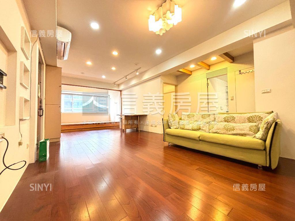 近台北市高樓美妝起家厝房屋室內格局與周邊環境