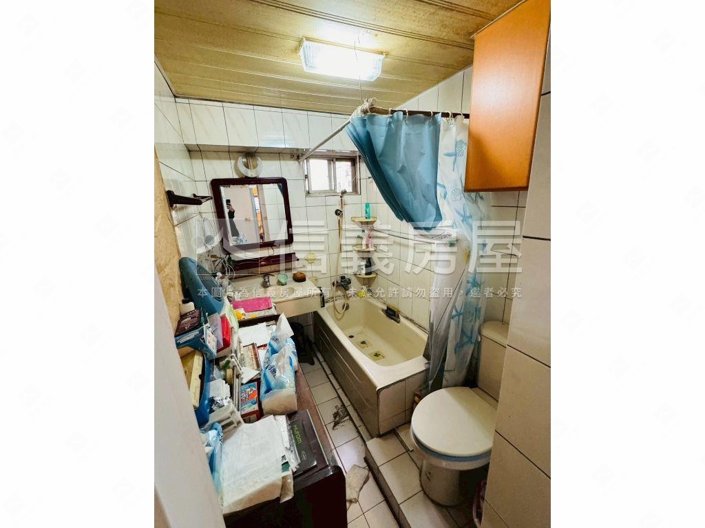 成功８樓●面中庭１．５衛房屋室內格局與周邊環境