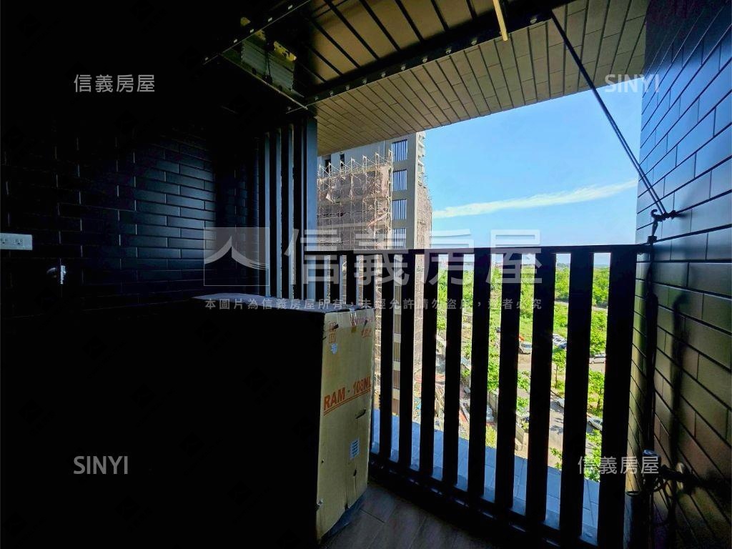 愛琴海★樹＋大海兩房平車房屋室內格局與周邊環境