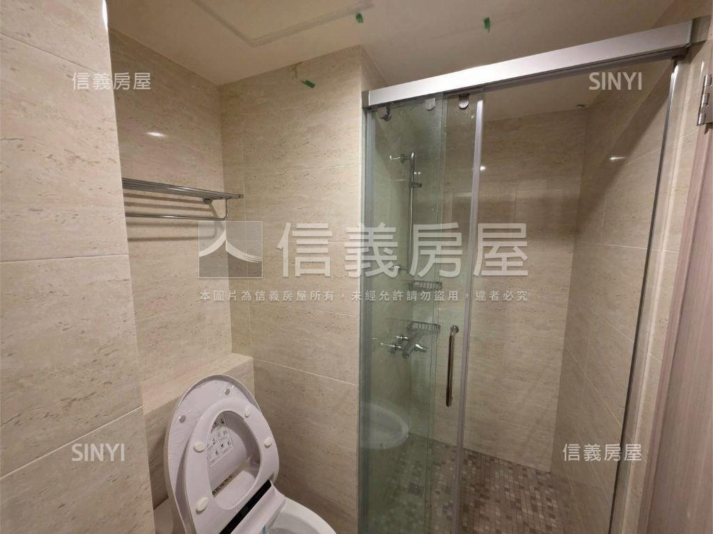 愛琴海★樹＋大海兩房平車房屋室內格局與周邊環境