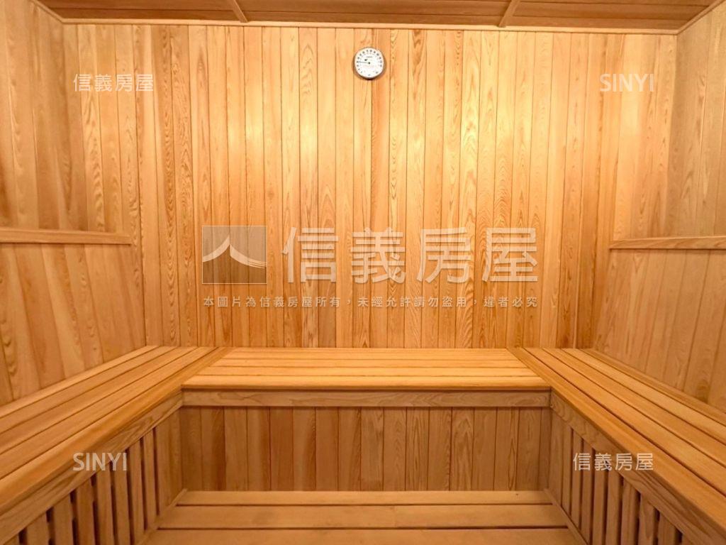 璀璨港灣極致美學兩房平車房屋室內格局與周邊環境