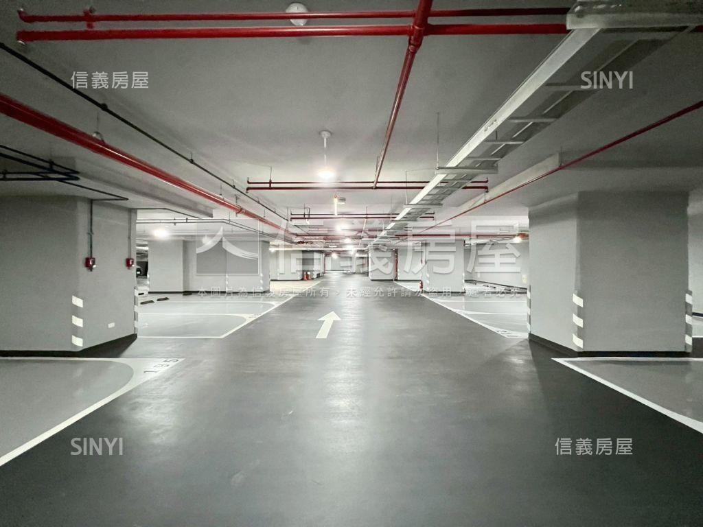 急售七期ＴＯＰ１高樓商辦房屋室內格局與周邊環境