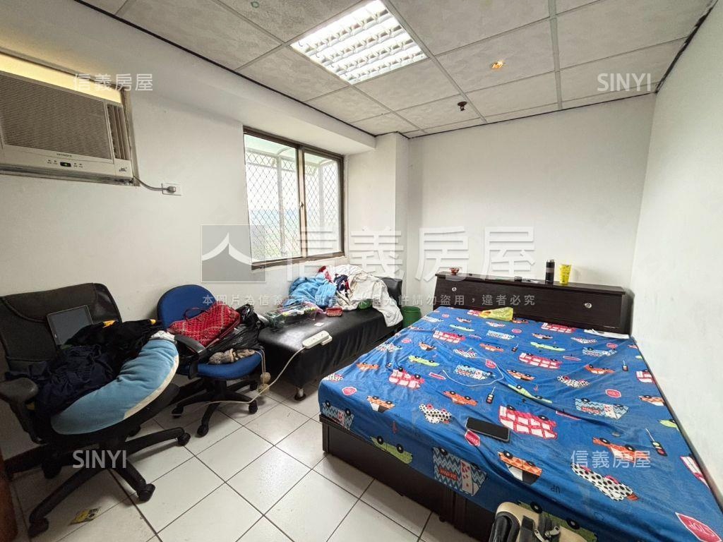 ★中科四房次頂樓附車位★房屋室內格局與周邊環境