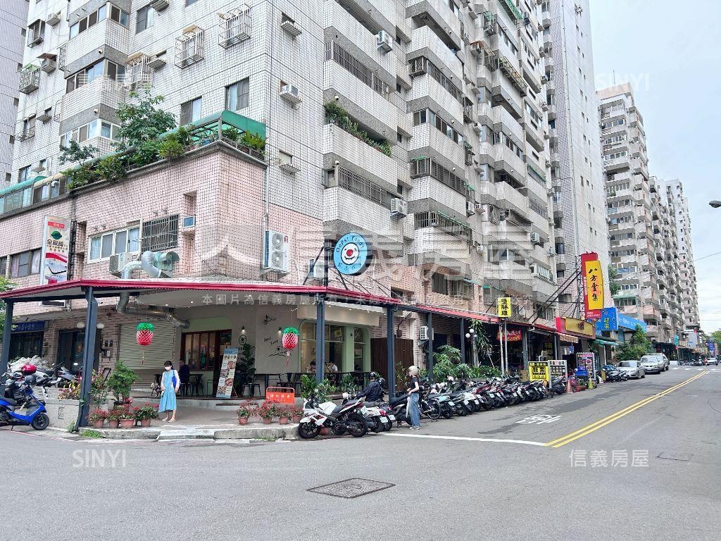 ★中科四房次頂樓附車位★房屋室內格局與周邊環境