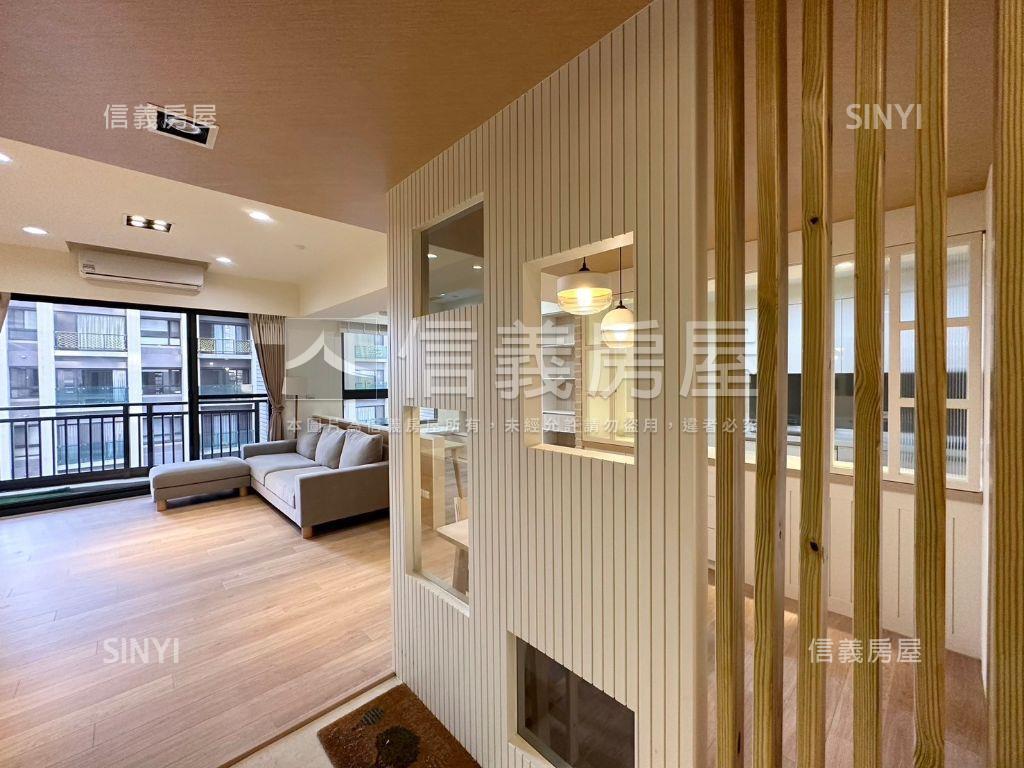 心里畫精美裝潢戶房屋室內格局與周邊環境