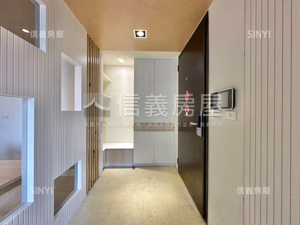 心里畫精美裝潢戶房屋室內格局與周邊環境