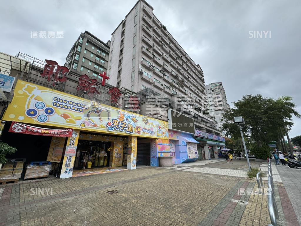 劍潭捷運店面珠寶盒房屋室內格局與周邊環境