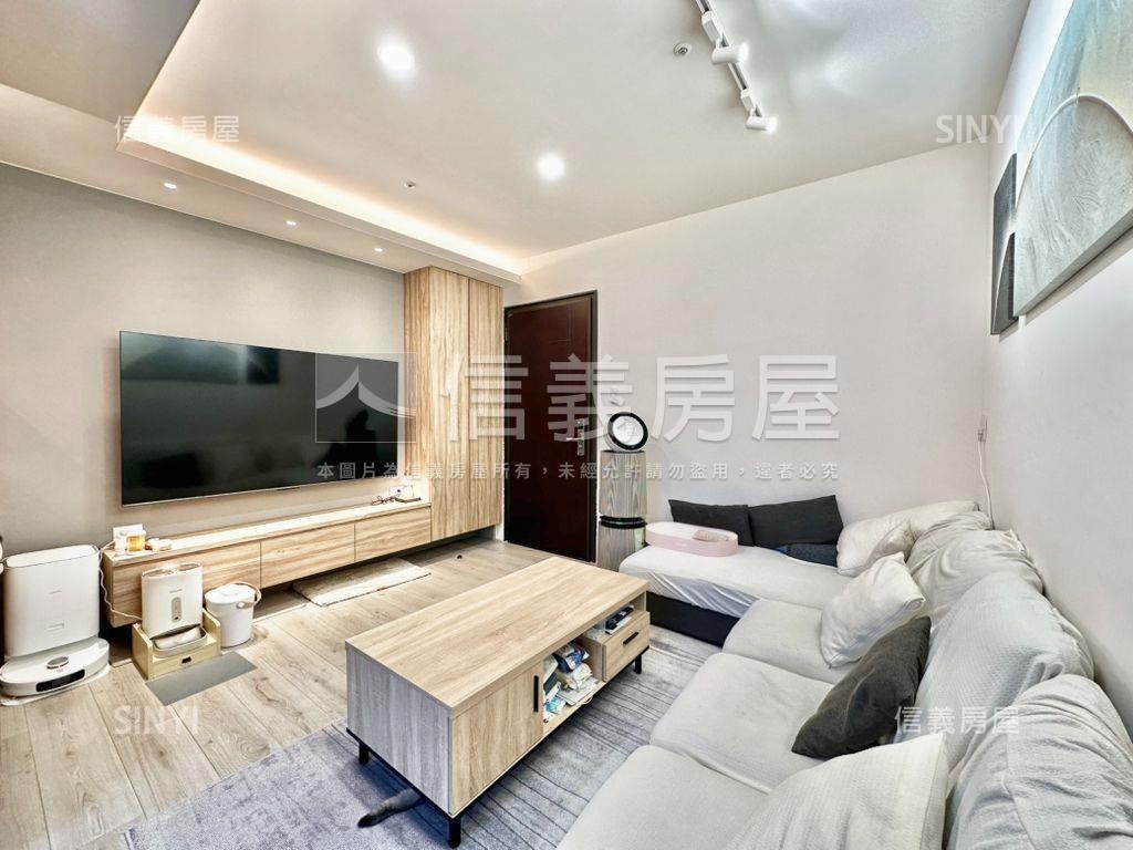 急售！城之華兩房高樓平車房屋室內格局與周邊環境