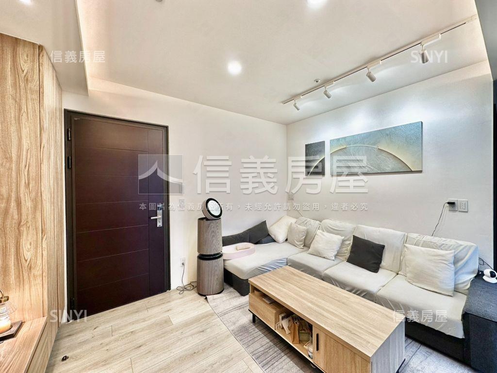 急售！城之華兩房高樓平車房屋室內格局與周邊環境
