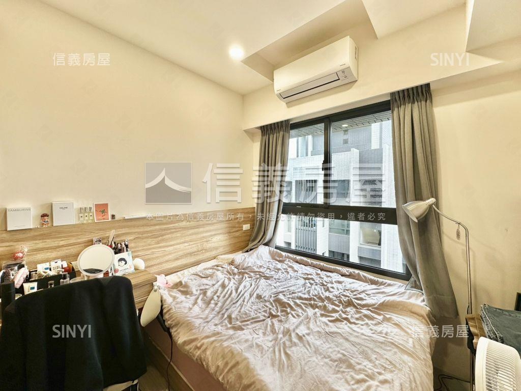 急售！城之華兩房高樓平車房屋室內格局與周邊環境