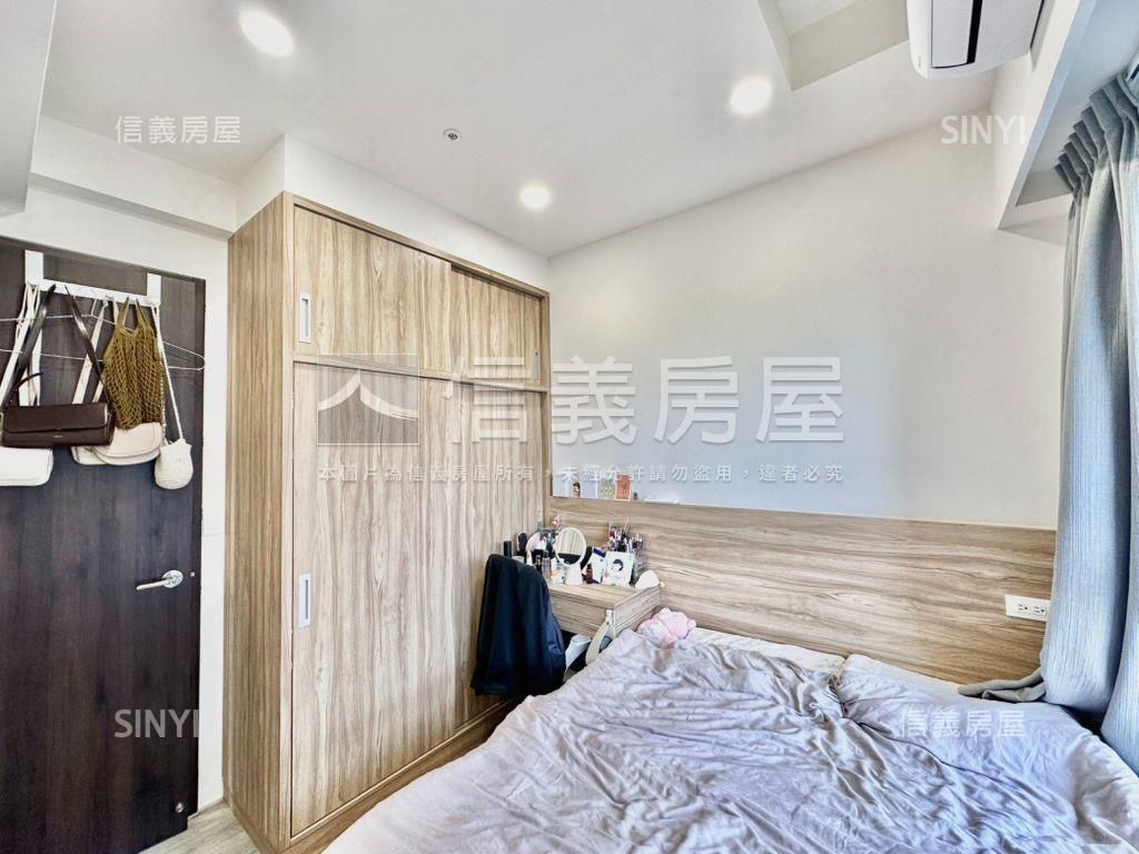 急售！城之華兩房高樓平車房屋室內格局與周邊環境
