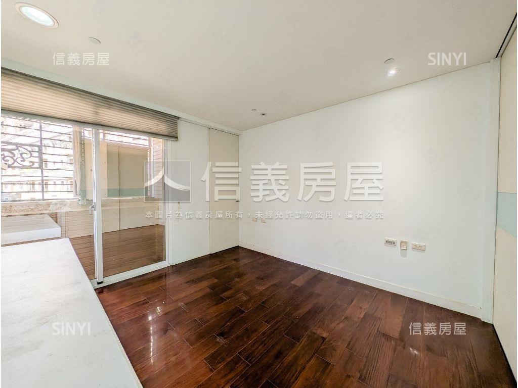 米蘭花園景觀４＋１房車位房屋室內格局與周邊環境