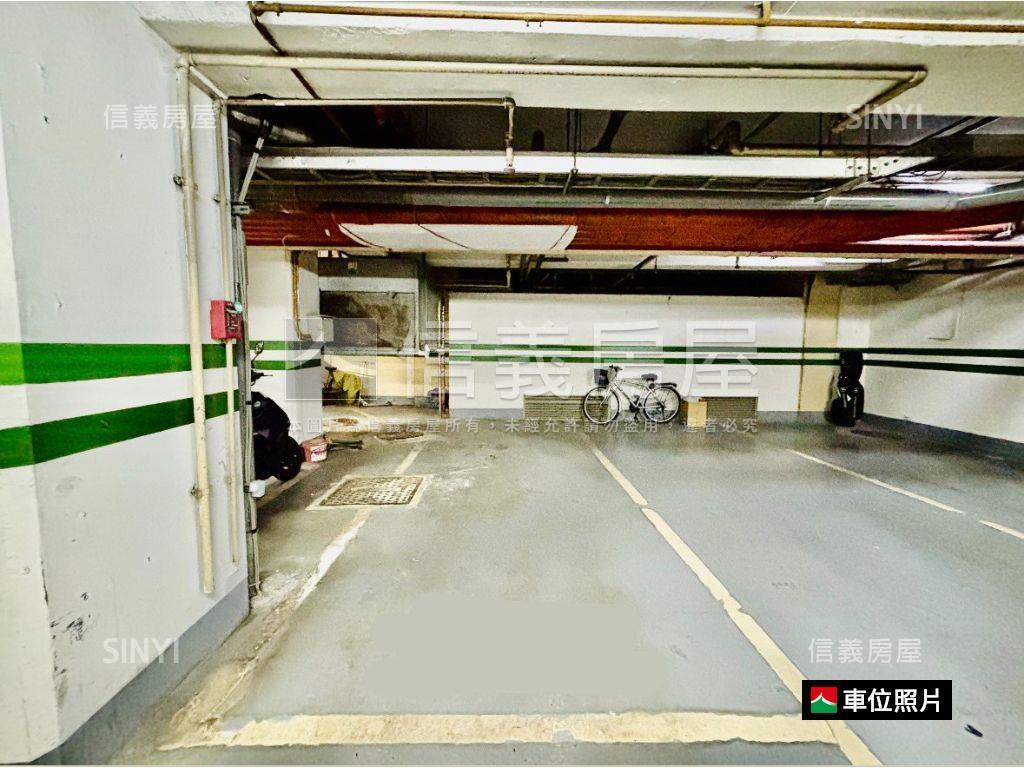 完全社區三房平車房屋室內格局與周邊環境