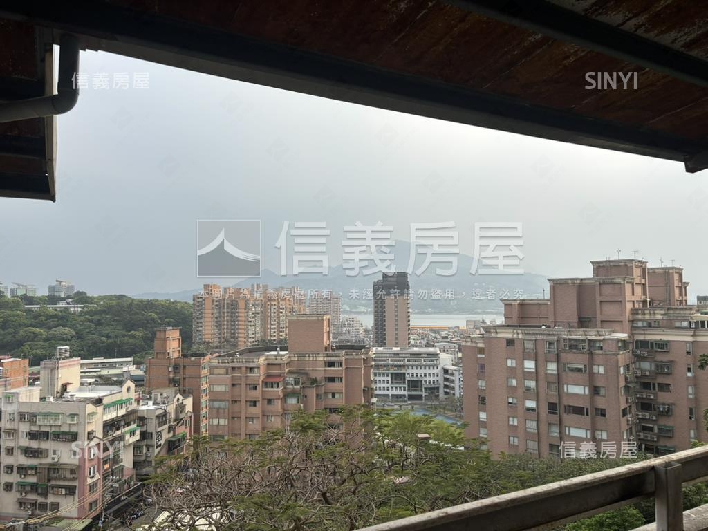 英專路稀有近捷運透天房屋室內格局與周邊環境