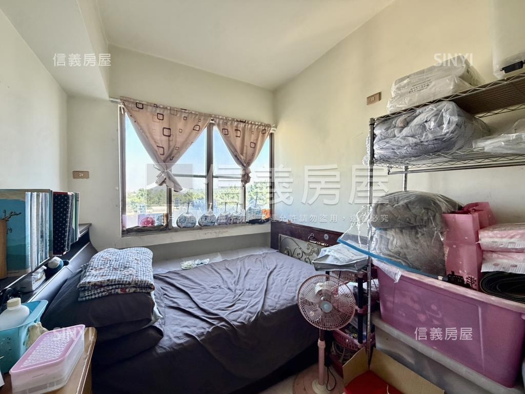 奔馳三星三面採光三房平車房屋室內格局與周邊環境