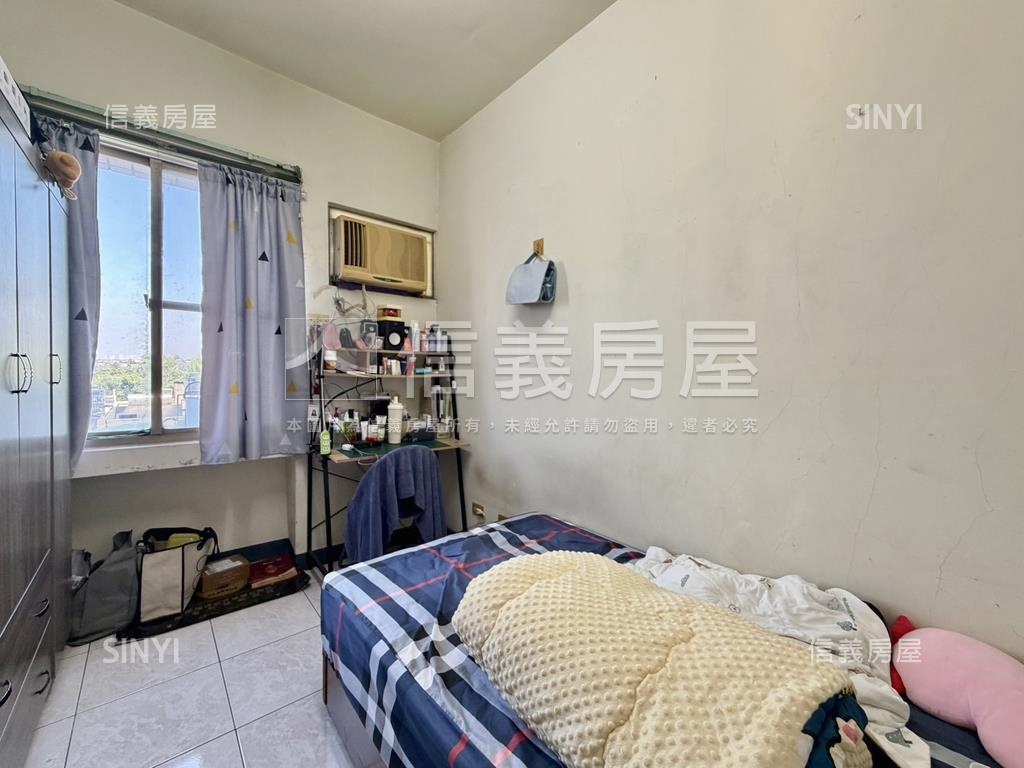 奔馳三星三面採光三房平車房屋室內格局與周邊環境