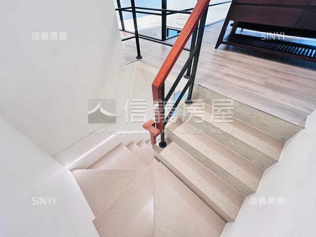 大清卓越挑高庭院戶房屋室內格局與周邊環境