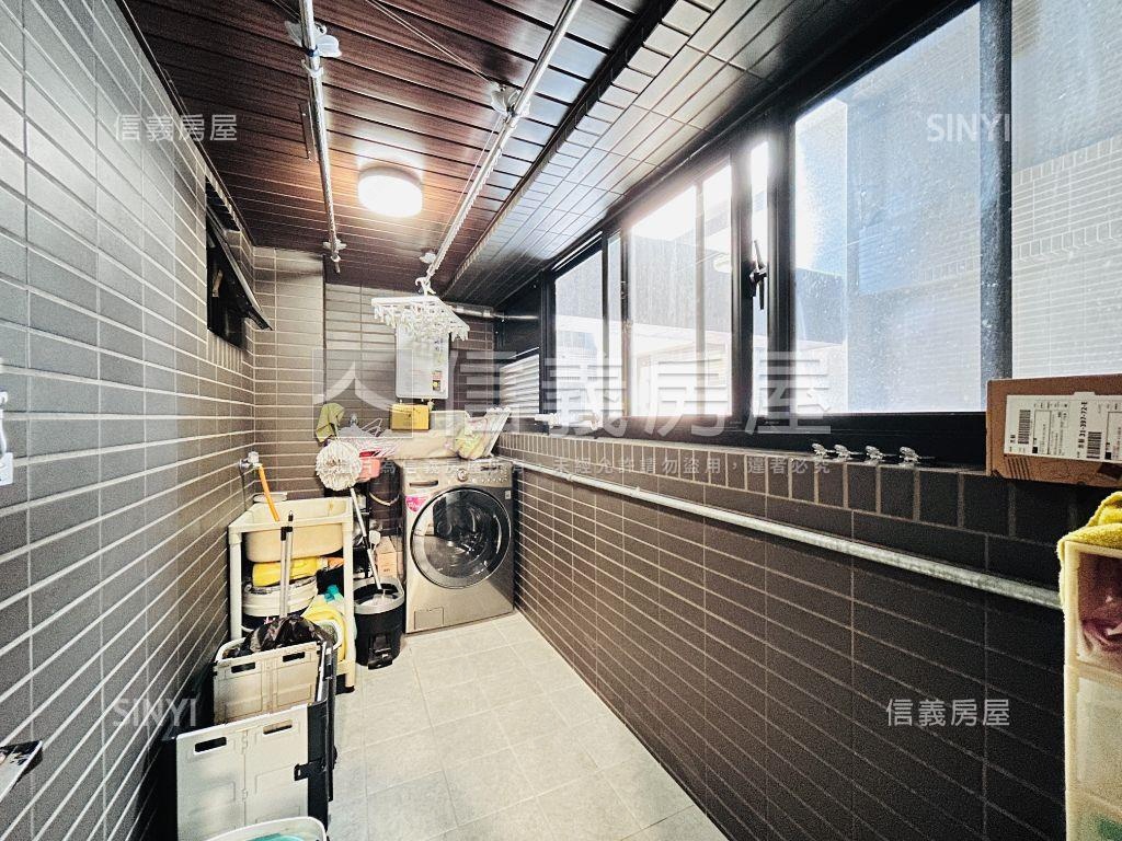 大清卓越挑高庭院戶房屋室內格局與周邊環境