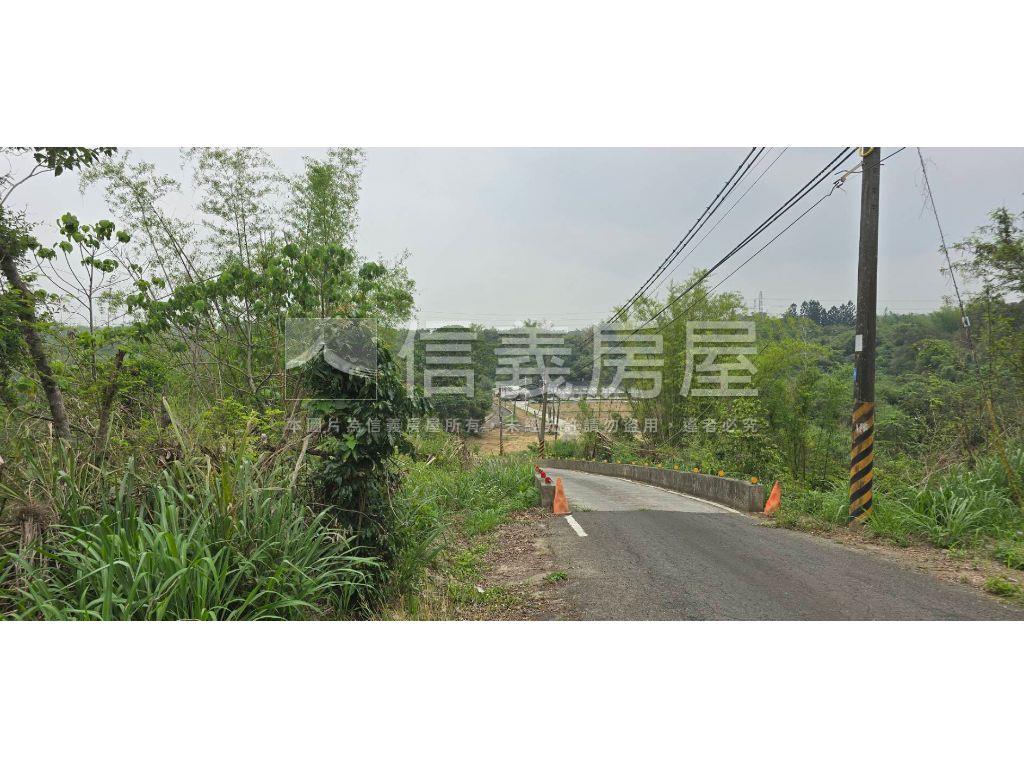 左鎮近新化約９．３分農地房屋室內格局與周邊環境