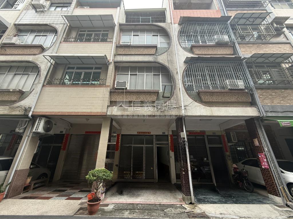 陽明學區騎樓式透天房屋室內格局與周邊環境