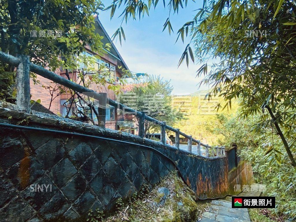 陽明山竹子湖旁大空間透天房屋室內格局與周邊環境