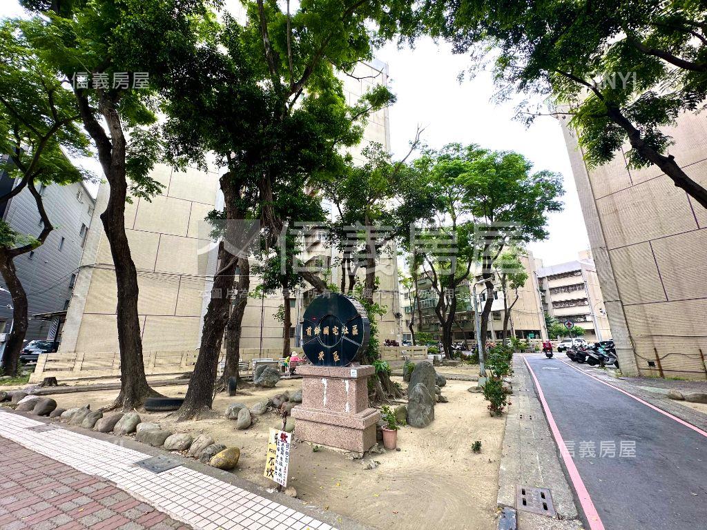 近美術館美宅房屋室內格局與周邊環境