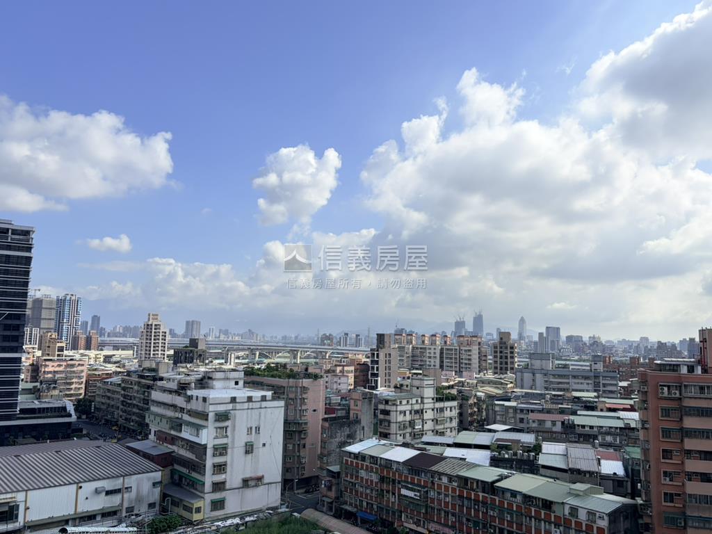 馥華大台北高樓層房屋室內格局與周邊環境