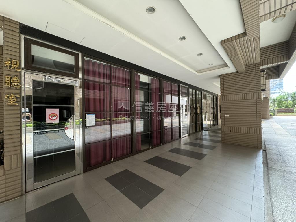 馥華大台北高樓層房屋室內格局與周邊環境