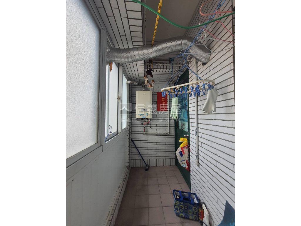 印象之旅三房平車景觀宅房屋室內格局與周邊環境
