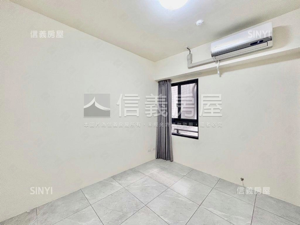 星都滙Ａ區附車位房屋室內格局與周邊環境