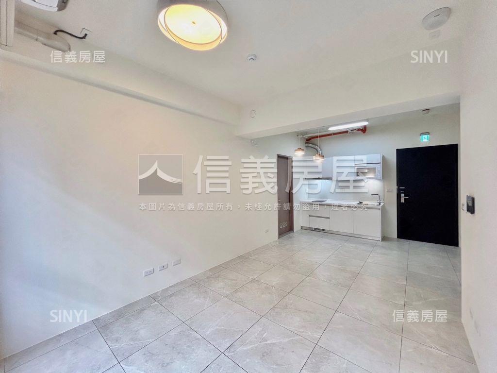 星都滙Ａ區附車位房屋室內格局與周邊環境