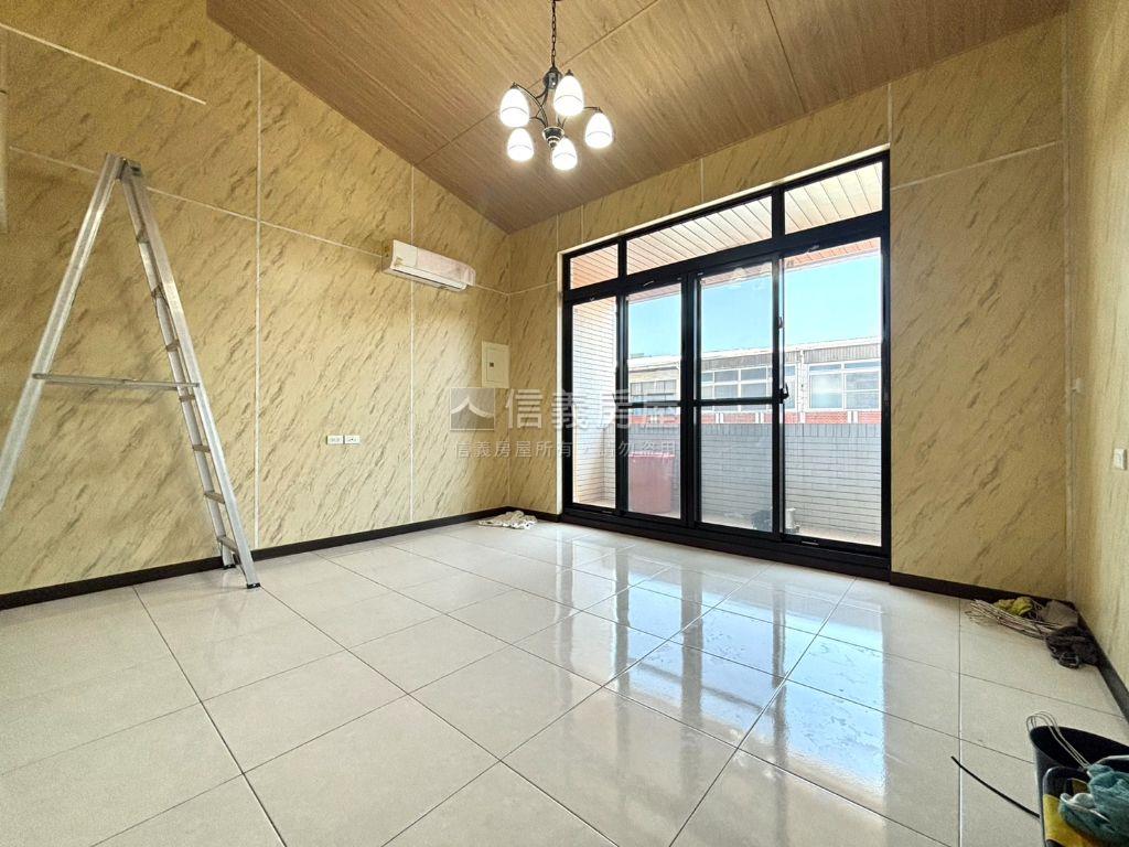 近東區｜免整理｜車庫店住房屋室內格局與周邊環境