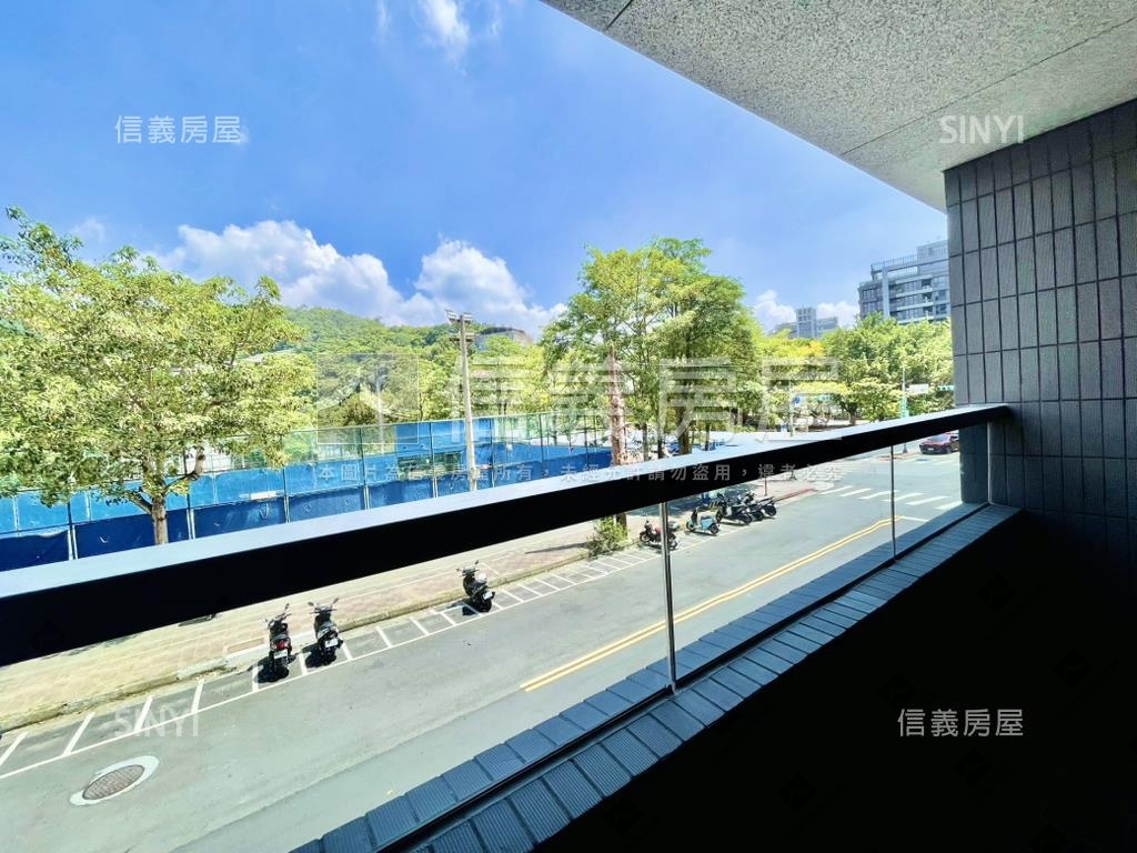 【禾碩樹晴】電梯坡平車位房屋室內格局與周邊環境