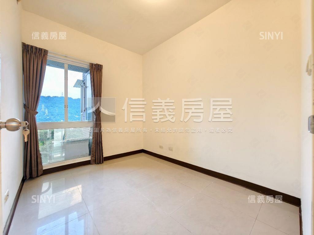 凱撒會館視野三房平車房屋室內格局與周邊環境