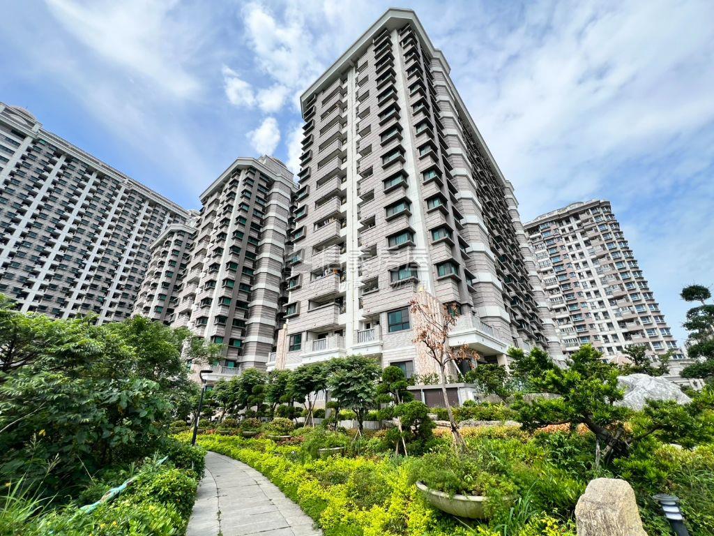 銀河溪流潺潺邊間三房房屋室內格局與周邊環境
